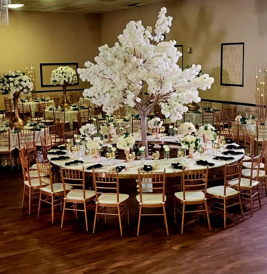Gold Round serpentine table
